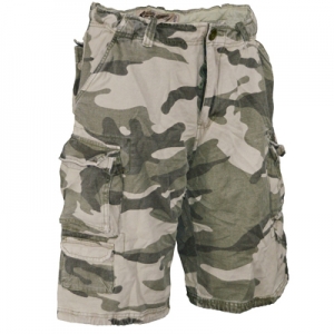 Shorts / Kurze Hosen