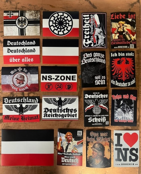Aktivisten Paket - DEUTSCHLAND - 300 Stück + Körperfahne Reichskriegsflagge+++Einzelstück+++ Aktivisten Paket - DEUTSCHLAND - 300 Stück + Körperfahne Reichskriegsflagge+++Einzelstück+++