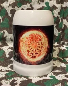 Bierkrug - Schwarze Sonne - brennend